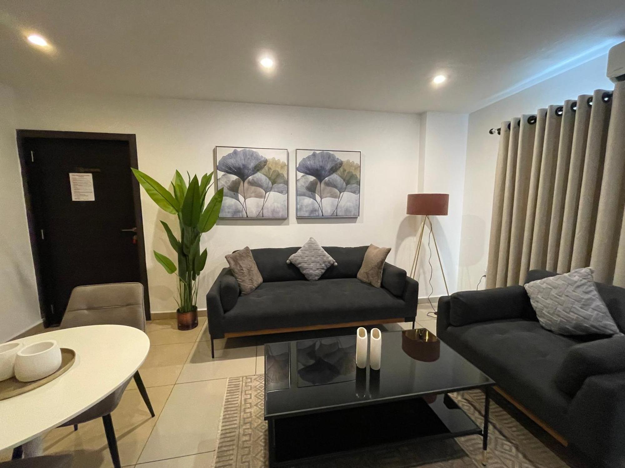 The Gallery Suites By Olive Gold أكرا المظهر الخارجي الصورة